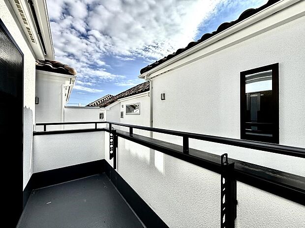 ■ 朝のコーヒーや夜の星空を楽しむ、癒しの場所