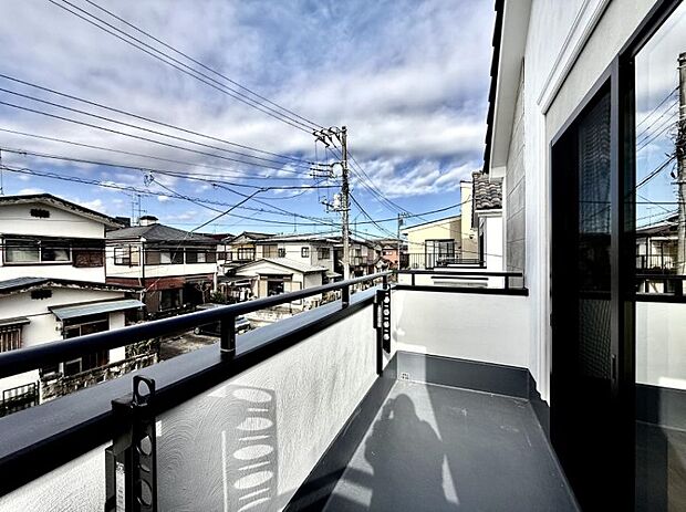 ■お洗濯物がよく乾く陽当たり良好のバルコニーです!