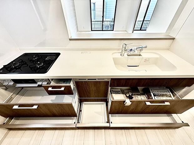 ■料理がもっと楽しくなる、快適なキッチン空間