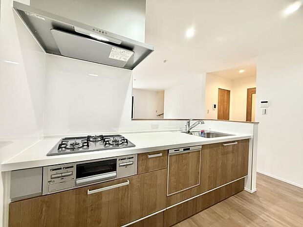 ■シンプルで美しく心地よい時間を生むキッチン空間