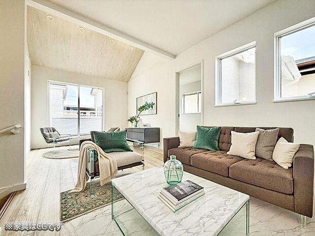 ■自然の光が差し込み、明るい空間が広がります