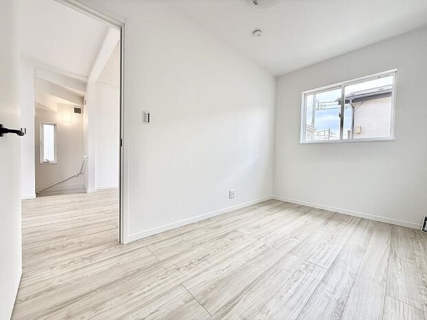 ■落ち着いた雰囲気のお部屋で心が安らぐ空間