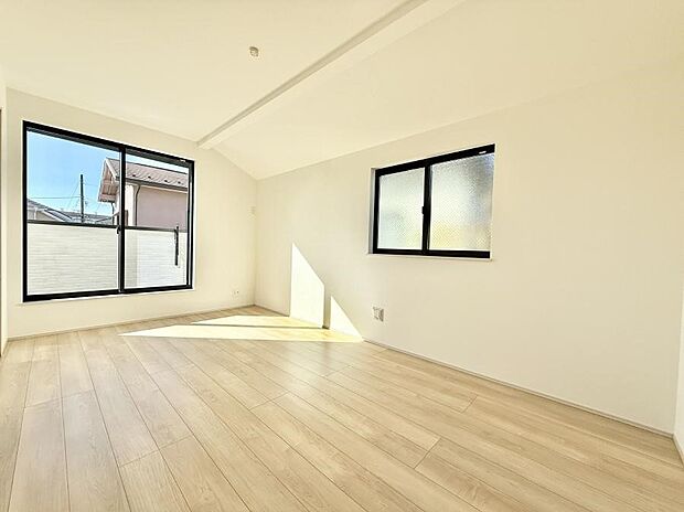 ■シンプルで使いやすい空間がスッキリ感じられます