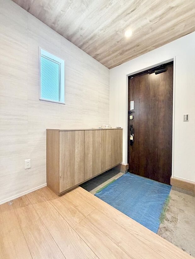 広々、綺麗な玄関でお客様をお出迎え!