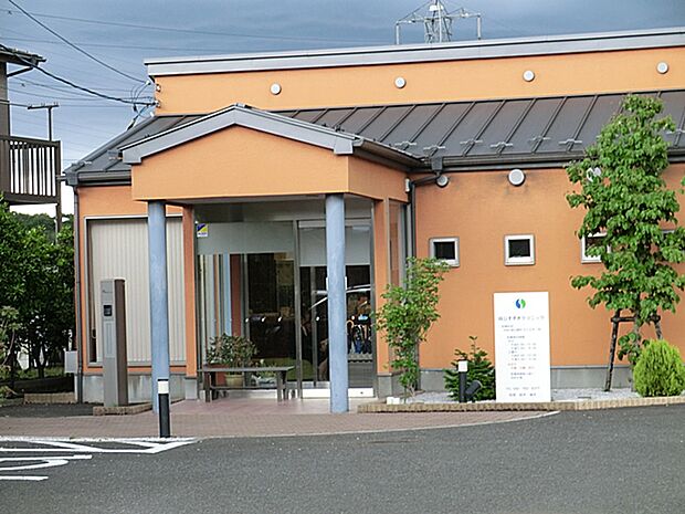 病院 700m 城山すずきクリニック