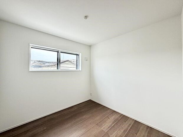 日当たりのいいお部屋は気持ちがいいですね