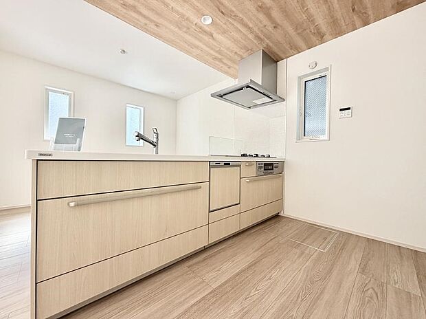 会話が深まる対面キッチン!家族との会話がはずみます