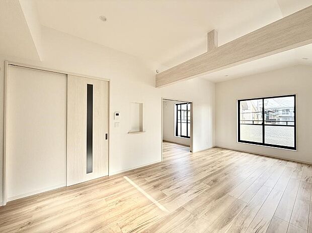 ■くつろぎと笑顔が集まる、心温まるリビング