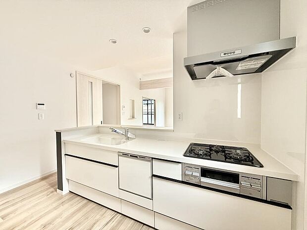 ■美味しい時間が生まれる、笑顔あふれるキッチン