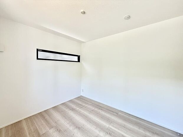 ■落ち着いた色合いのお部屋で穏やかな時間を楽しめます