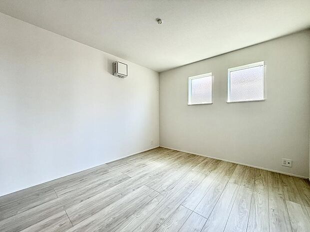 ■落ち着いた色合いのお部屋で穏やかな時間を楽しめます