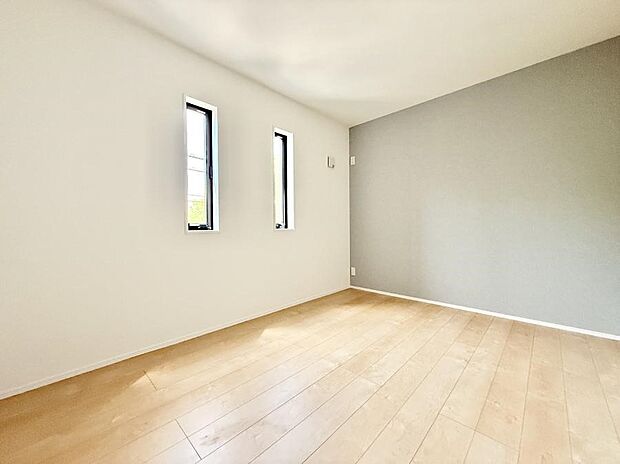 2号棟 ■落ち着いた色合いのお部屋で穏やかな時間を楽しめます