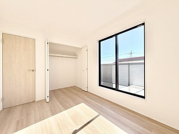 ■窓の配置や通気性の良い設計で部屋の空気がこもらず、常に新鮮な空気が流れます