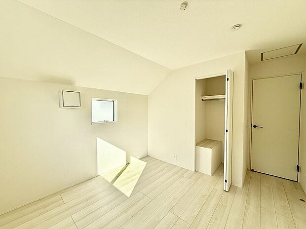 ■窓の配置や通気性の良い設計で部屋の空気がこもらず、常に新鮮な空気が流れます