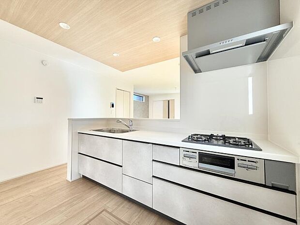 ■作る楽しみと食べる幸せを届けるキッチン