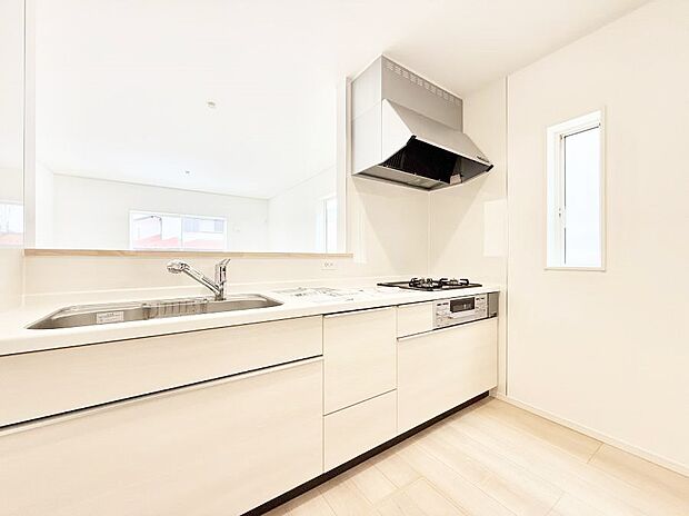 ■シンプルで機能的、毎日使いやすいキッチン