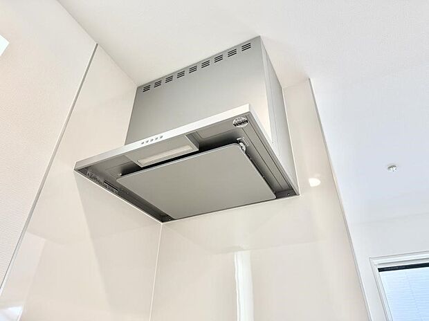 ■調理時の蒸気や匂いが換気扇に誘導され、効率的に排煙ができます。