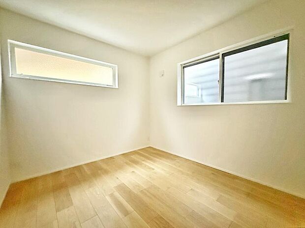 ここは誰のお部屋にしましょうね