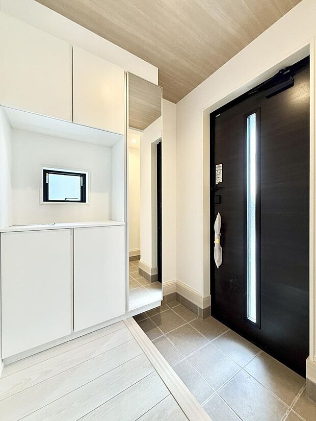 ■ シンプルで美しく、快適な暮らしの入り口