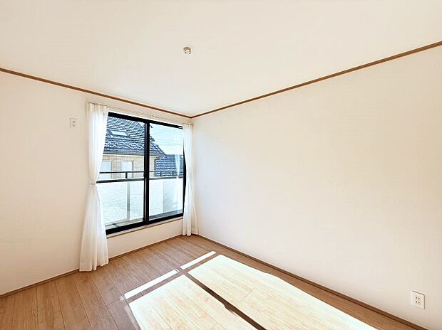 ■陽射しが差し込む暖かいお部屋