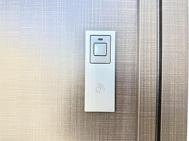 ■鍵を取り出さずに便利に操作できて快適