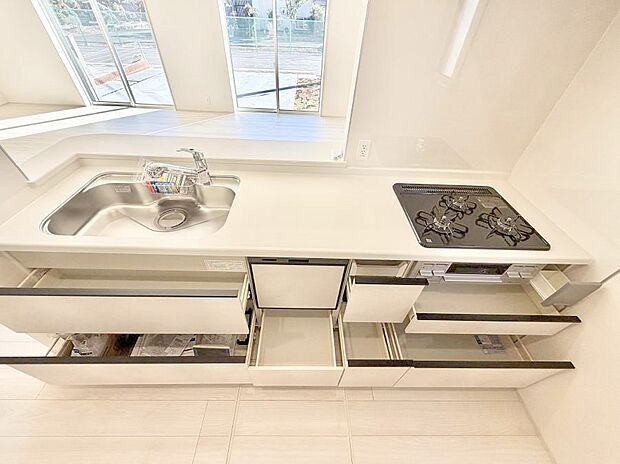 ■料理がもっと楽しくなる、快適なキッチン空間