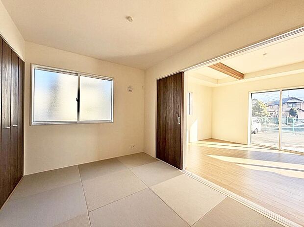 ■落ち着いた色合いのお部屋で穏やかな時間を楽しめます