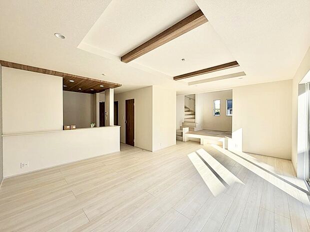 ■くつろぎと笑顔が集まる、心温まるリビング