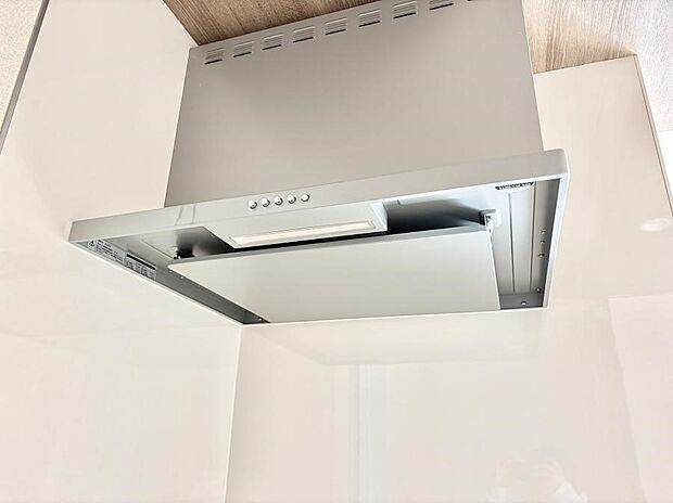 ■調理時の蒸気や匂いが換気扇に誘導され、効率的に排煙ができます。