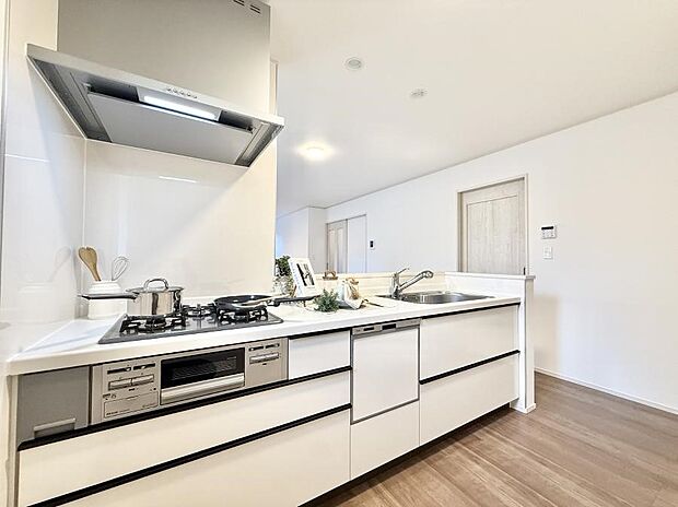 ■料理がもっと楽しくなる、快適なキッチン空間