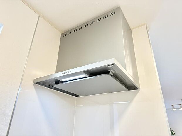 ■調理時の蒸気や匂いが換気扇に誘導され、効率的に排煙ができます。