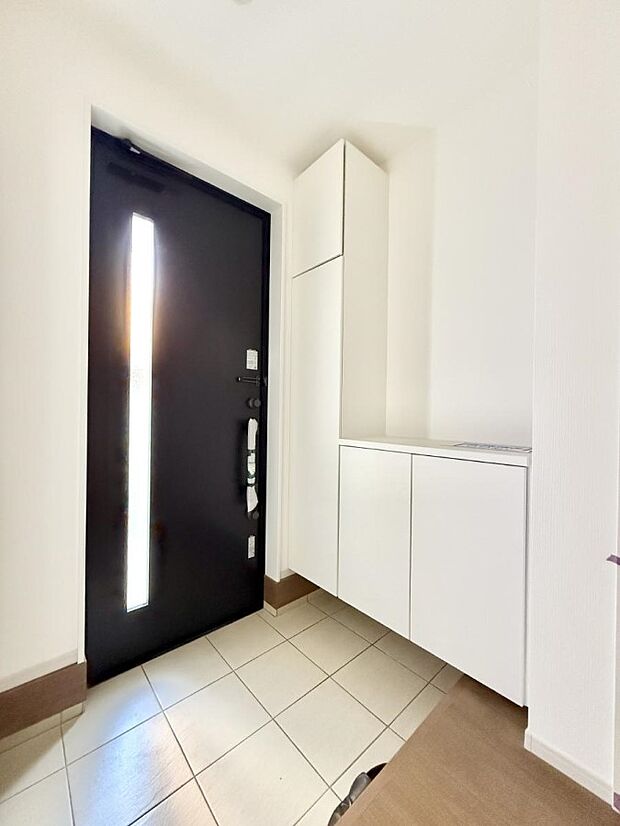 ■ ここから始まる一日、すっきり整った玄関