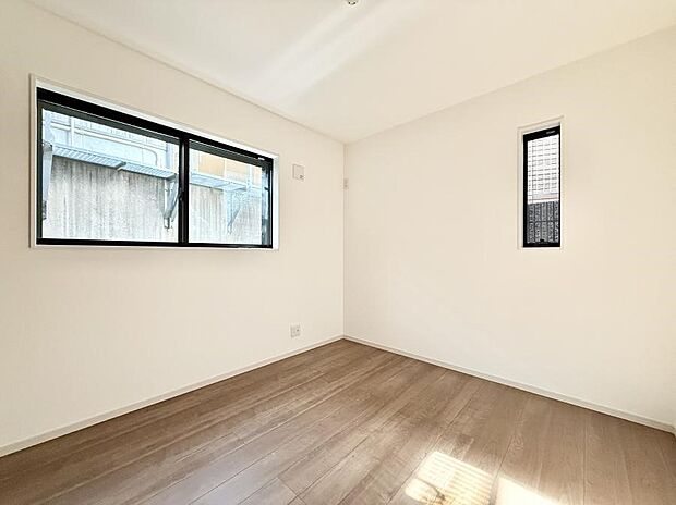 ■落ち着いた雰囲気のお部屋で心が安らぐ空間