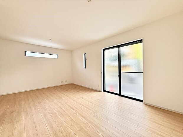 ■心落ち着く場所、ゆったり過ごせるリビング