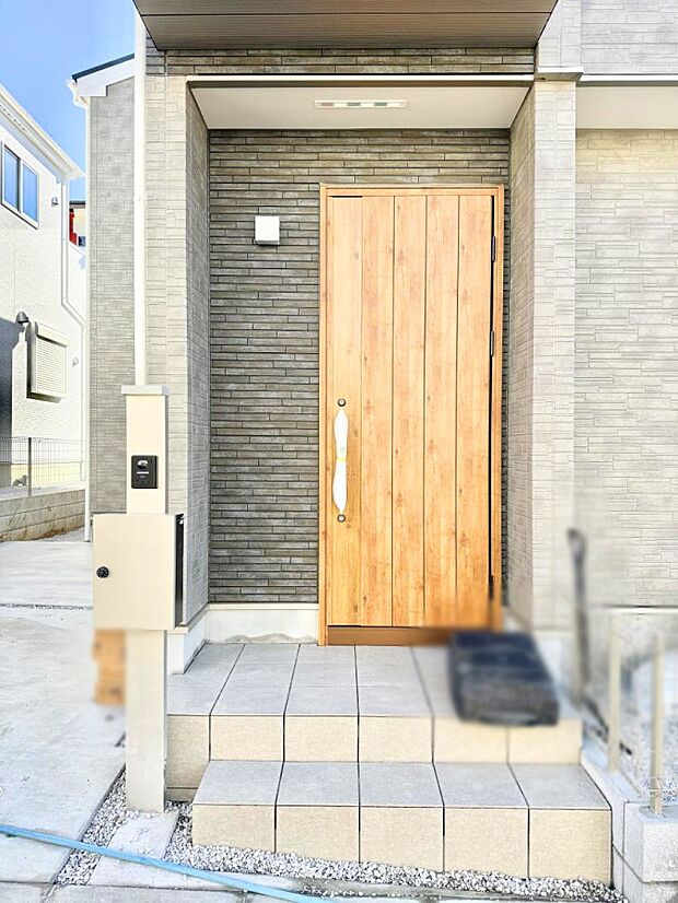 ■ 心地よい暮らしへとつながる、温かい玄関