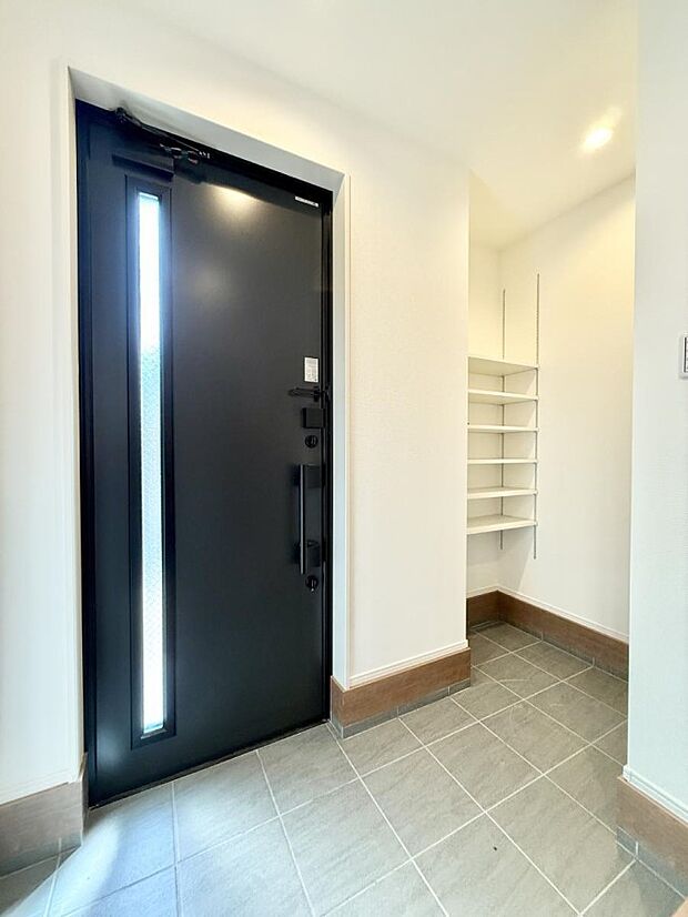 ■ ここから始まる一日、すっきり整った玄関