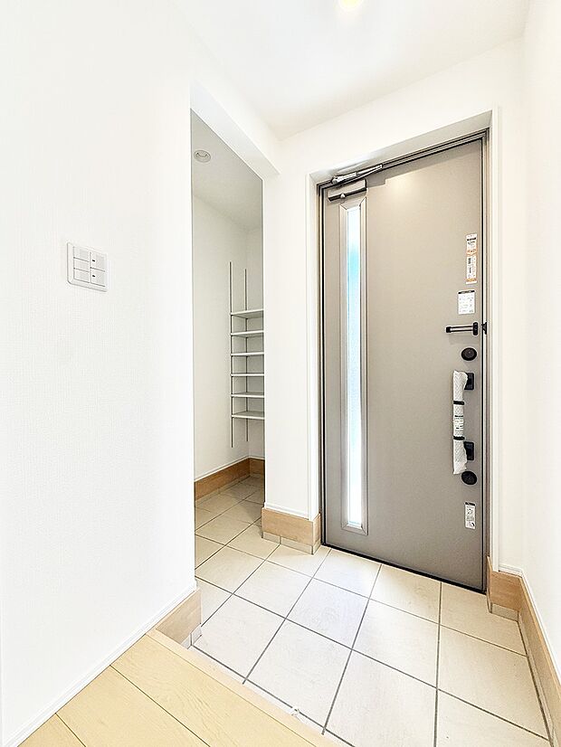 ■玄関はお家の顔！おしゃれな玄関でお客様をお迎え！