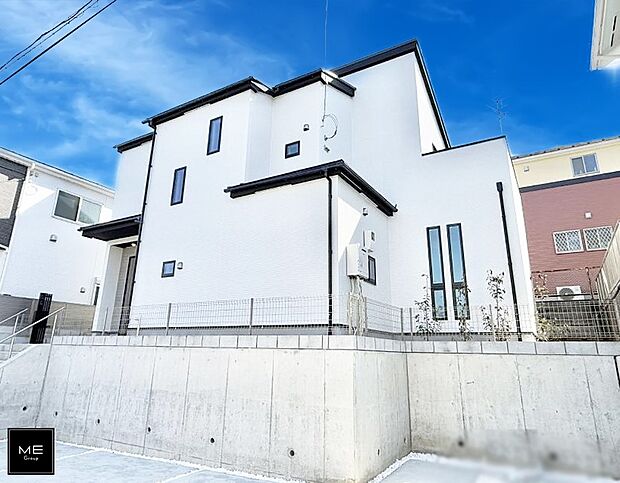 白を基調とした、すっきりした外観デザインです  