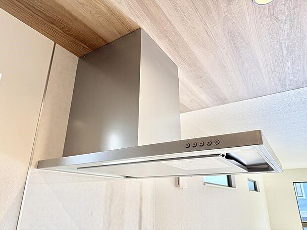 ■調理時の蒸気や匂いが換気扇に誘導され、効率的に排煙ができます。