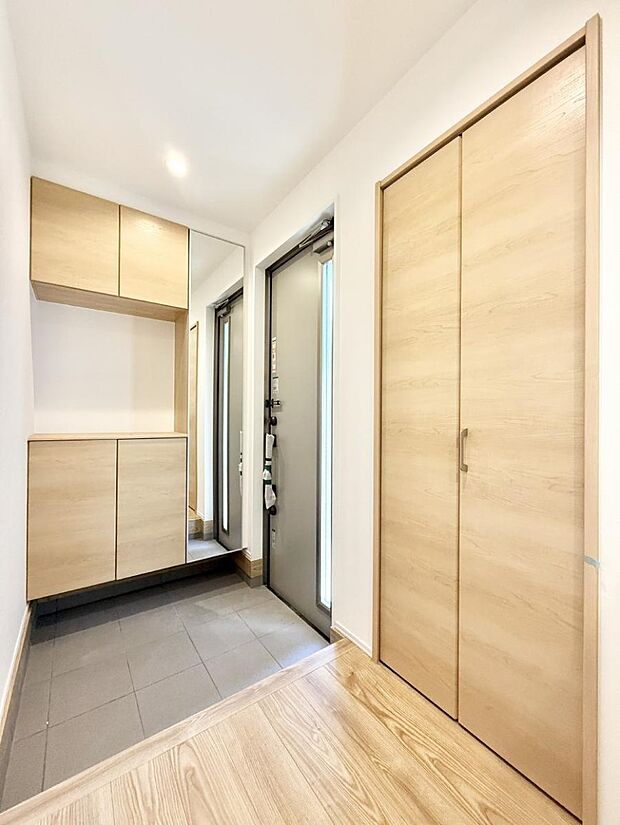 ■玄関はお家の顔!おしゃれな玄関でお客様をお迎え!