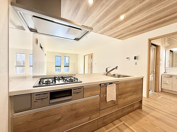 ■美味しい時間が生まれる、笑顔あふれるキッチン