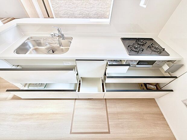 ■料理がもっと楽しくなる、快適なキッチン空間