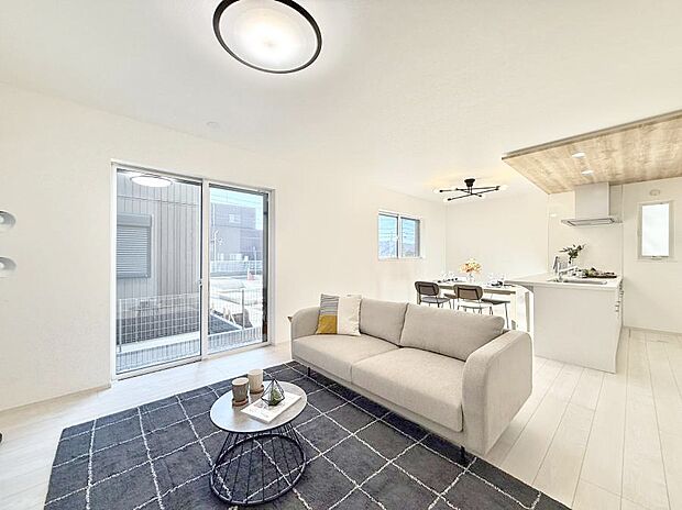 ■温もりを感じる、居心地のいいリビング