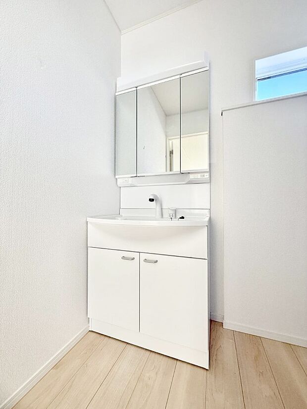 ■朝の準備がスムーズにできる広さです