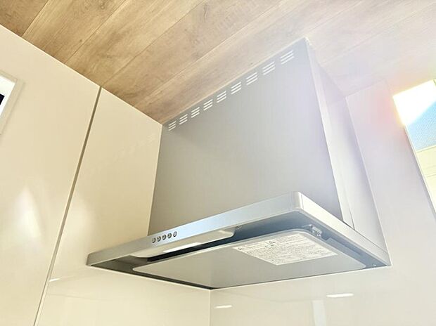 ■調理時の蒸気や匂いが換気扇に誘導され、効率的に排煙ができます。