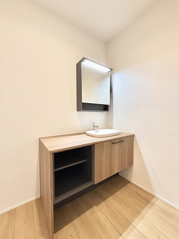 お洒落で清潔感のある洗面所です!