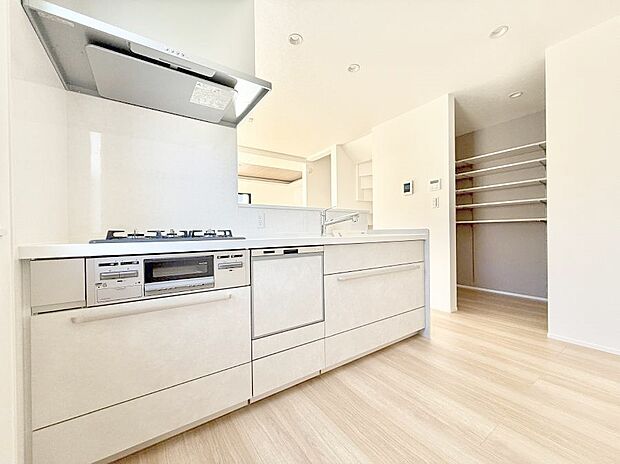 ■料理がもっと楽しくなる、快適なキッチン空間