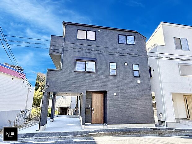 B号棟  高級感のあるモダンでオシャレな外観  