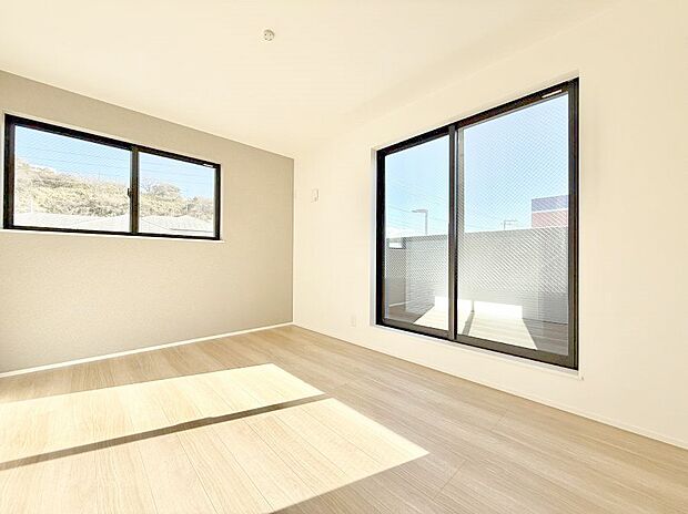 ■落ち着いた雰囲気のお部屋で心が安らぐ空間