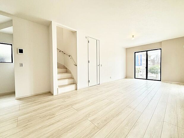 ■LDKに階段があると、家族の会話が増えて一体感を感じられますね